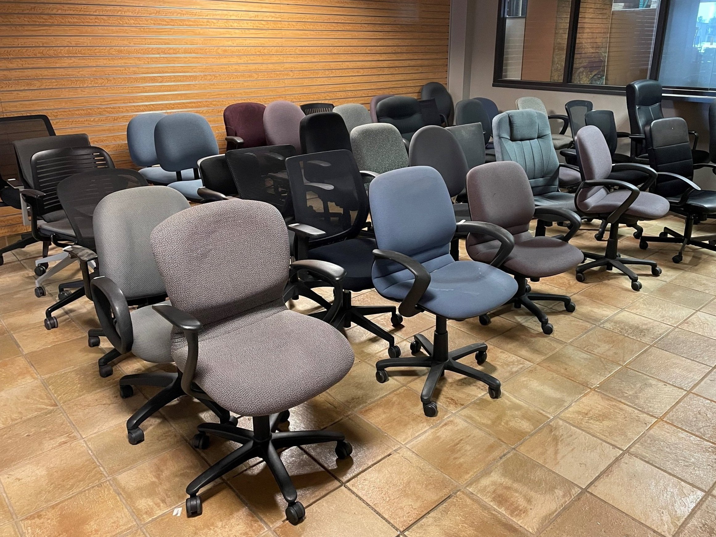 Best Office Furniture Buyers in Greater Noida